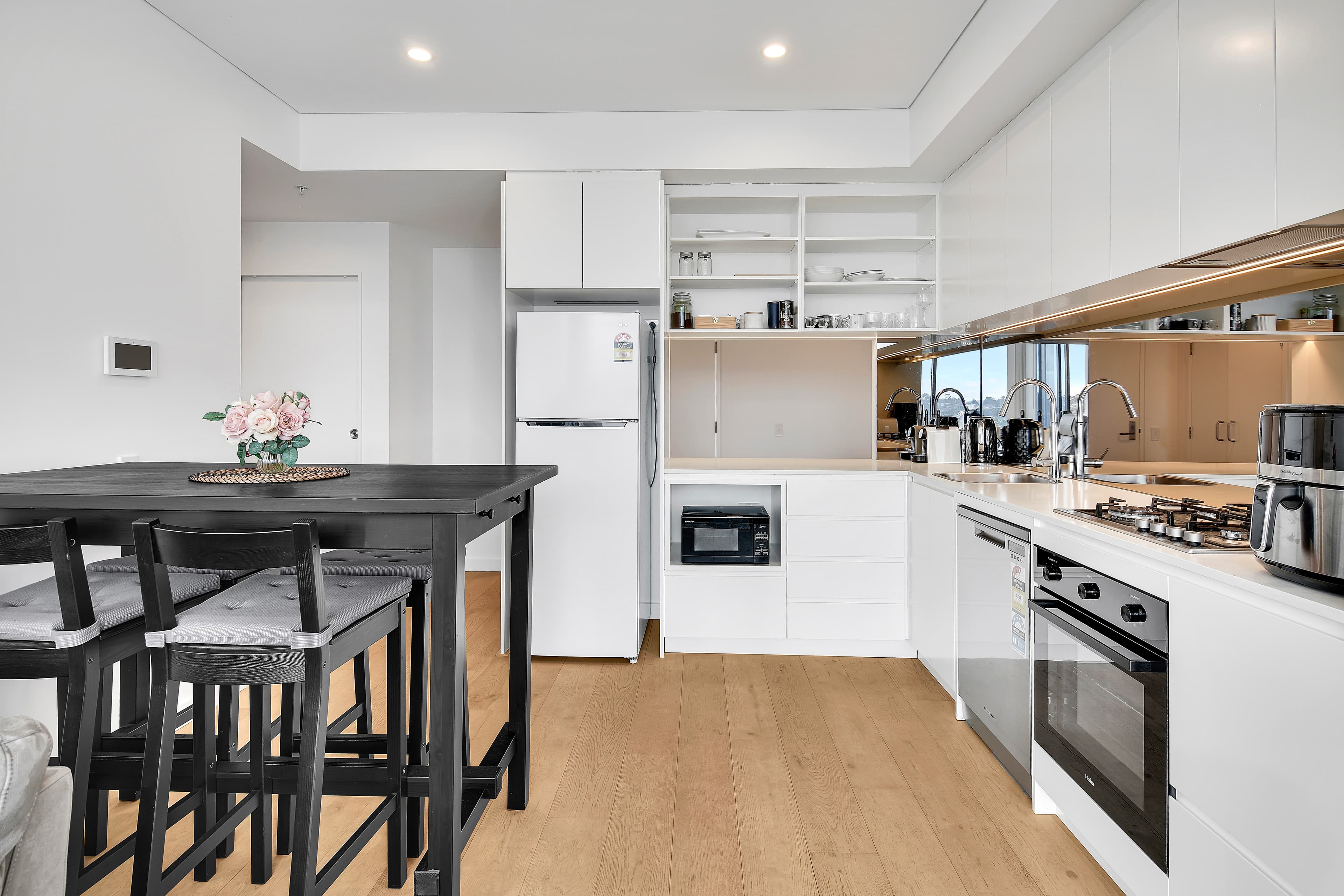 1015/21 Meredith Street, Bankstown, Bankstown - Thumbnail 2