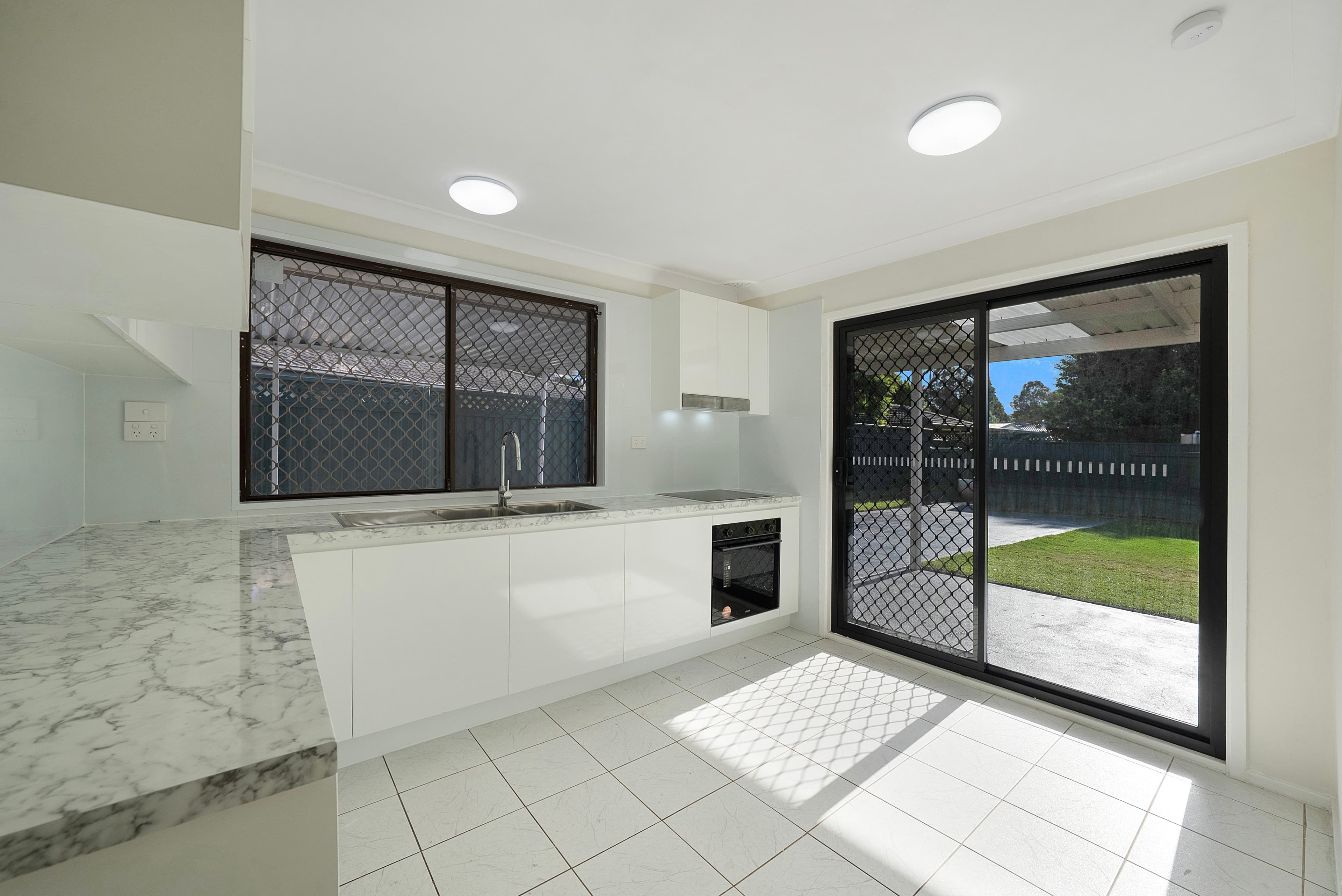 24 Dorset Close, Wakeley, Wakeley - Thumbnail 3