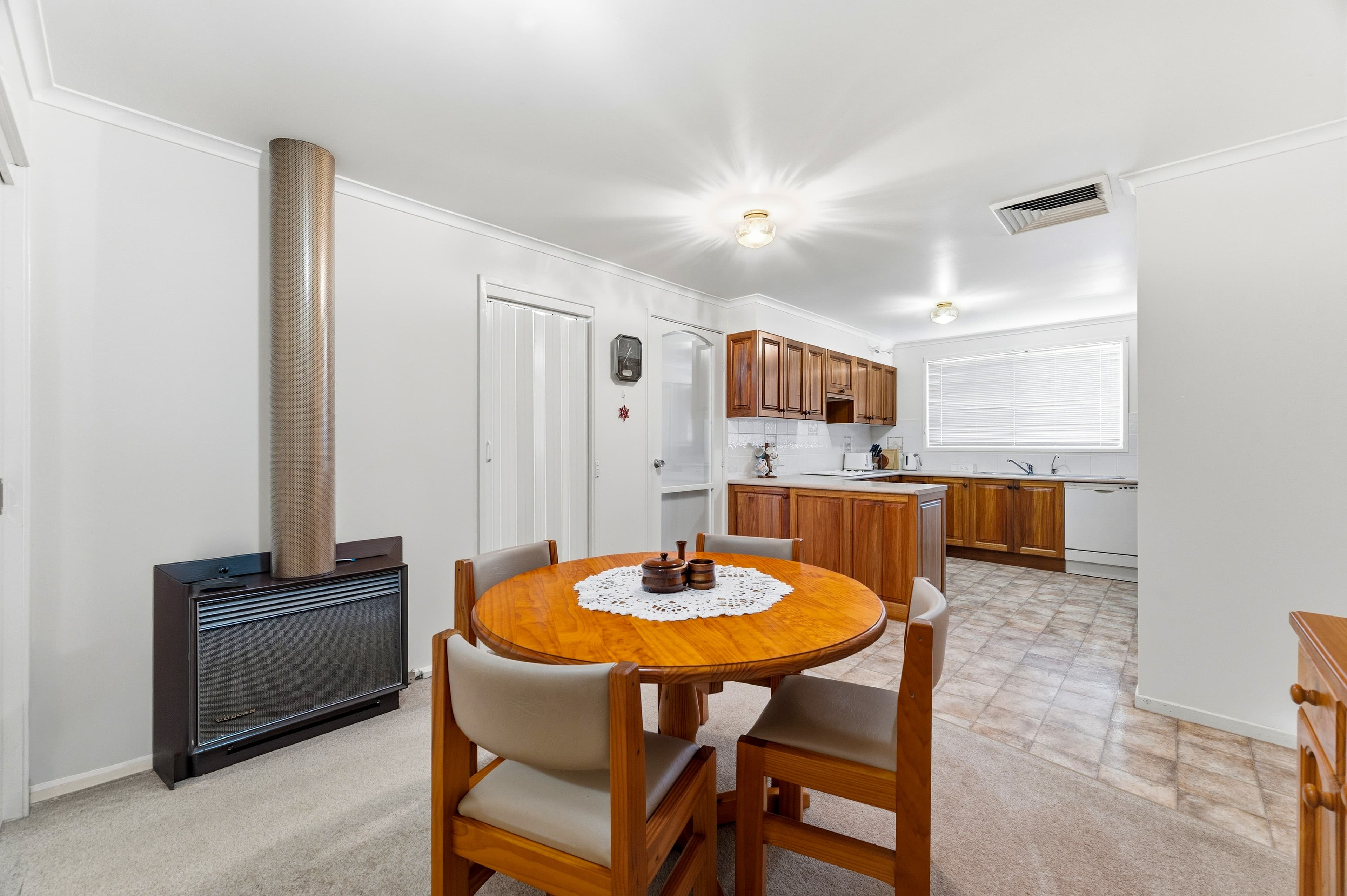 18 Roma Avenue, Wallacia, Wallacia - Thumbnail 4