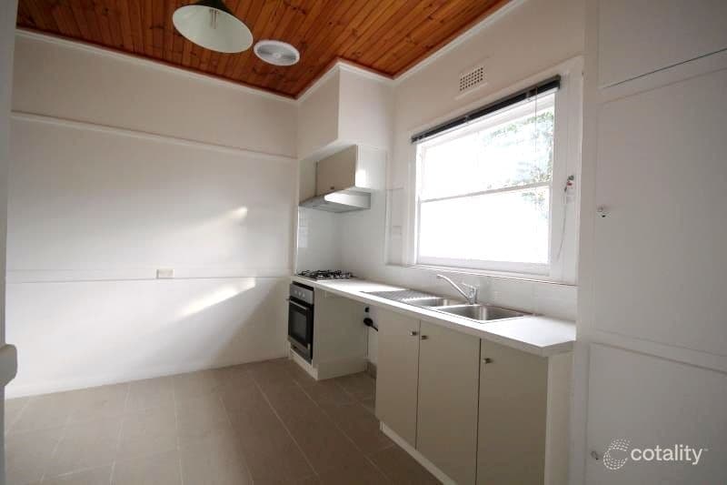2 Pattison Avenue, North Geelong, North Geelong - Thumbnail 2
