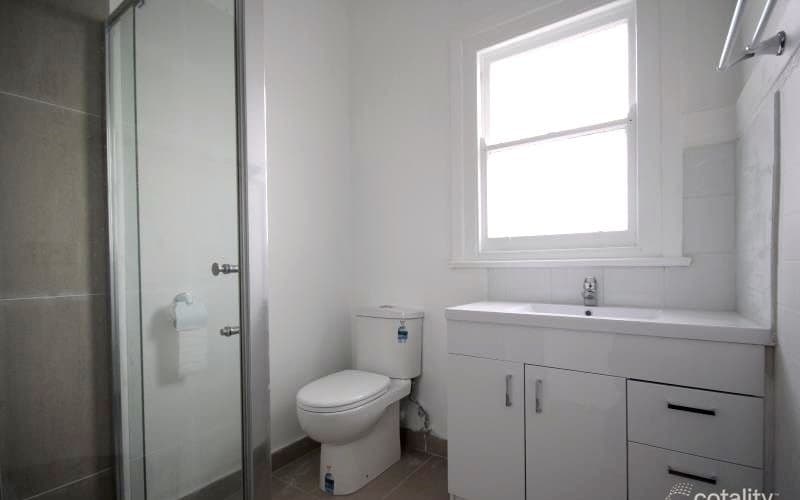 2 Pattison Avenue, North Geelong, North Geelong - Thumbnail 4