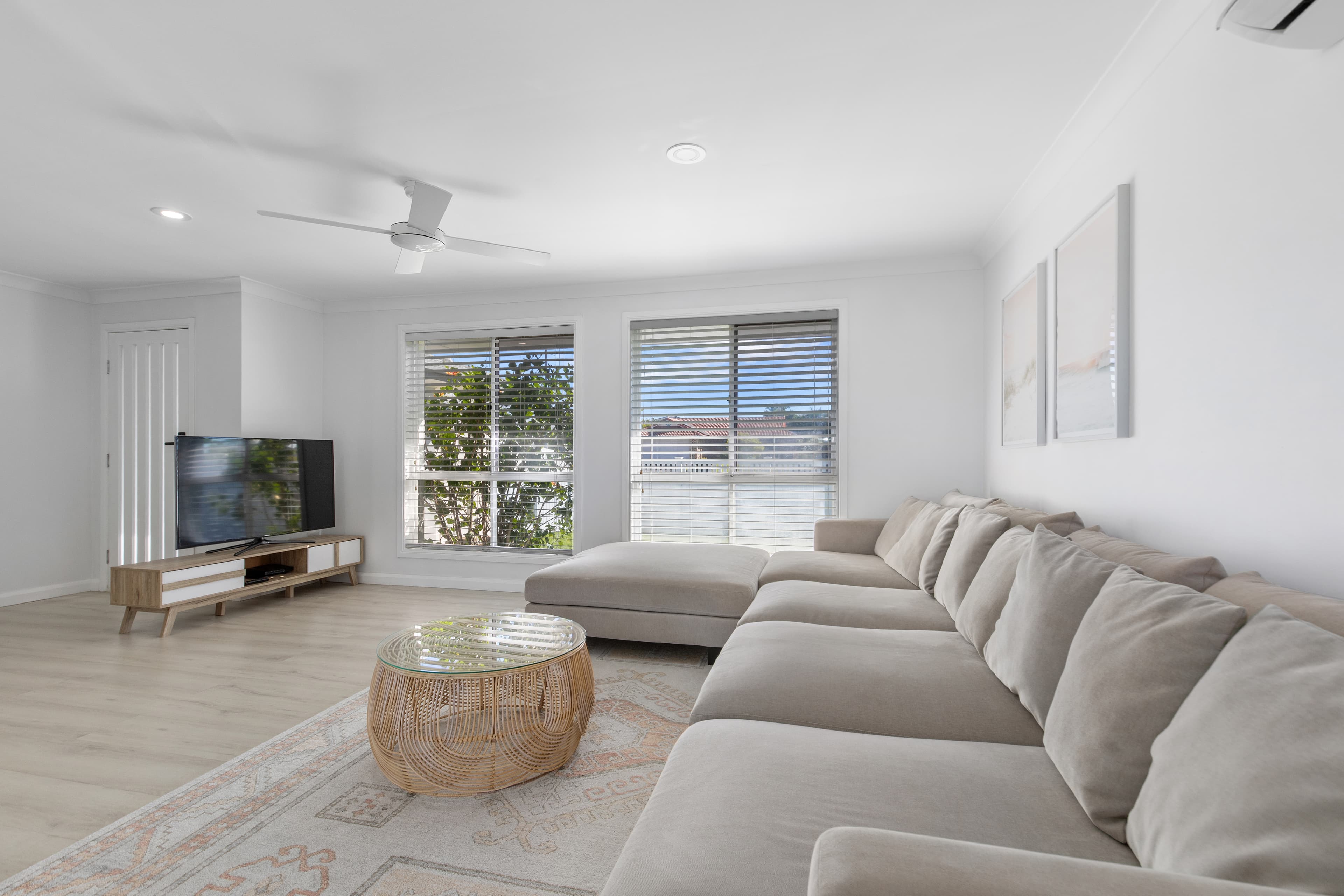 180 Christine Avenue, Burleigh Waters, Burleigh Waters - Thumbnail 4