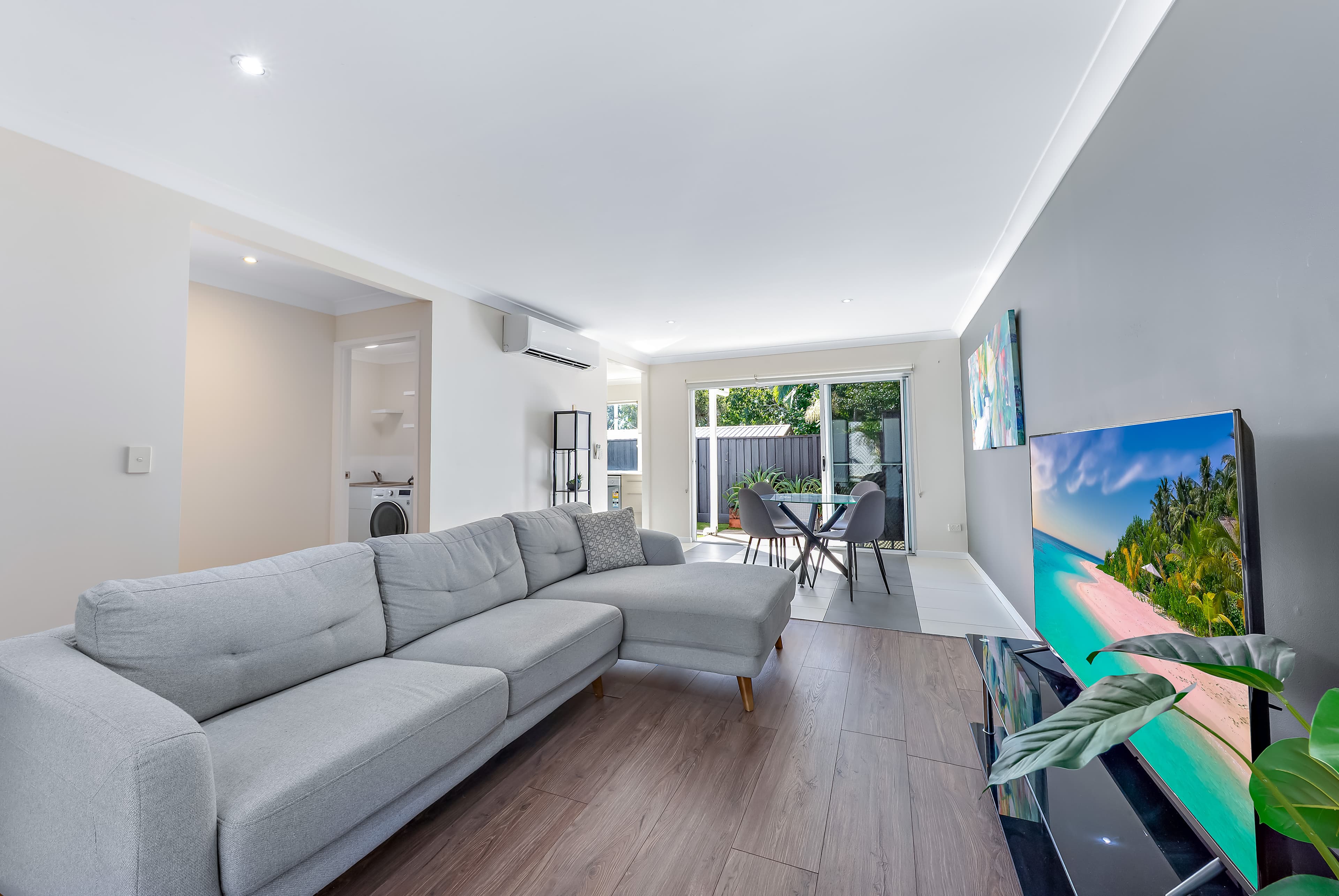 43/65 Manooka Drive, Cannonvale, Cannonvale - Image 1