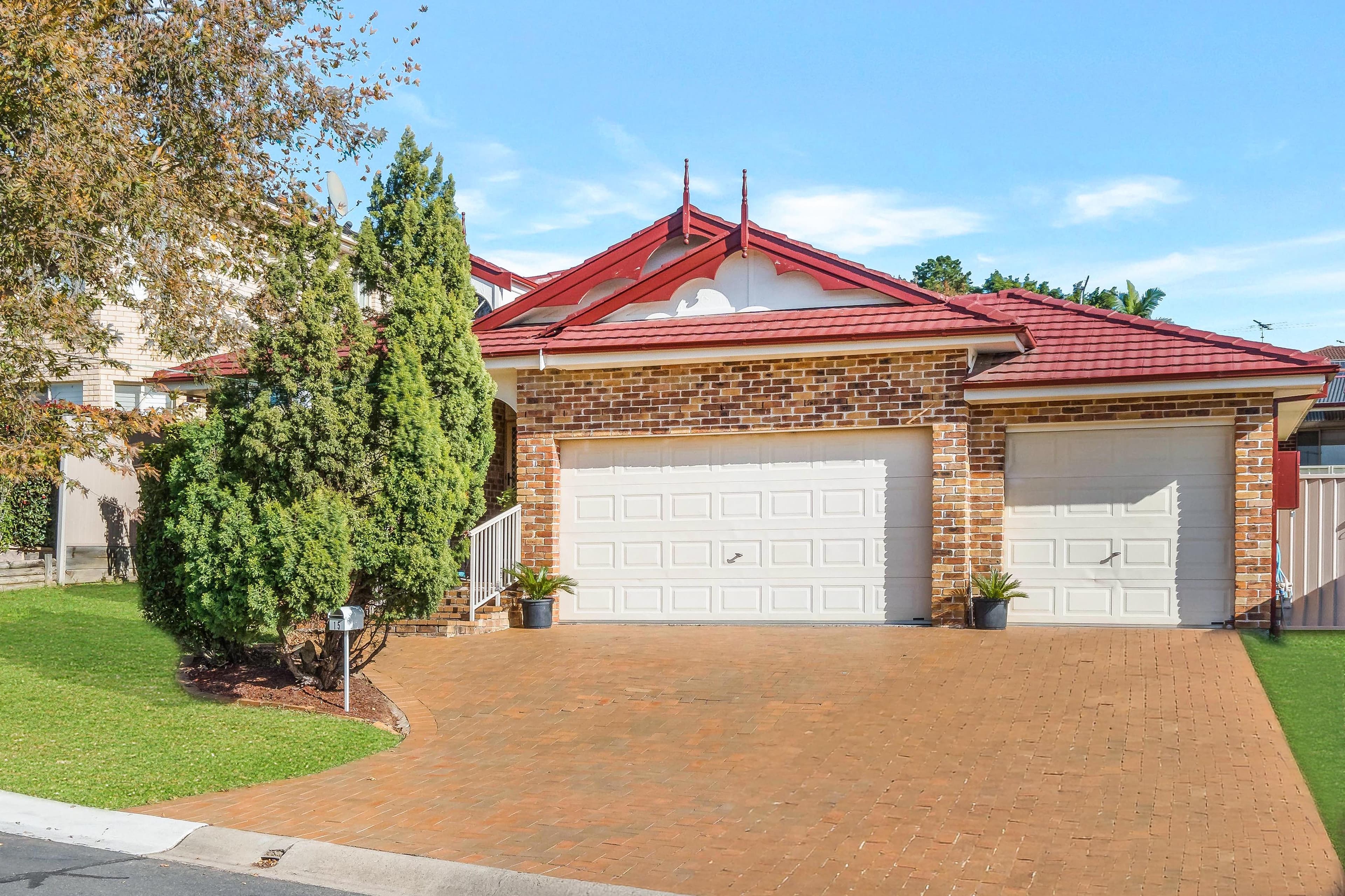 15 Hobler Avenue, West Hoxton, NSW 2171, West Hoxton - Thumbnail 2