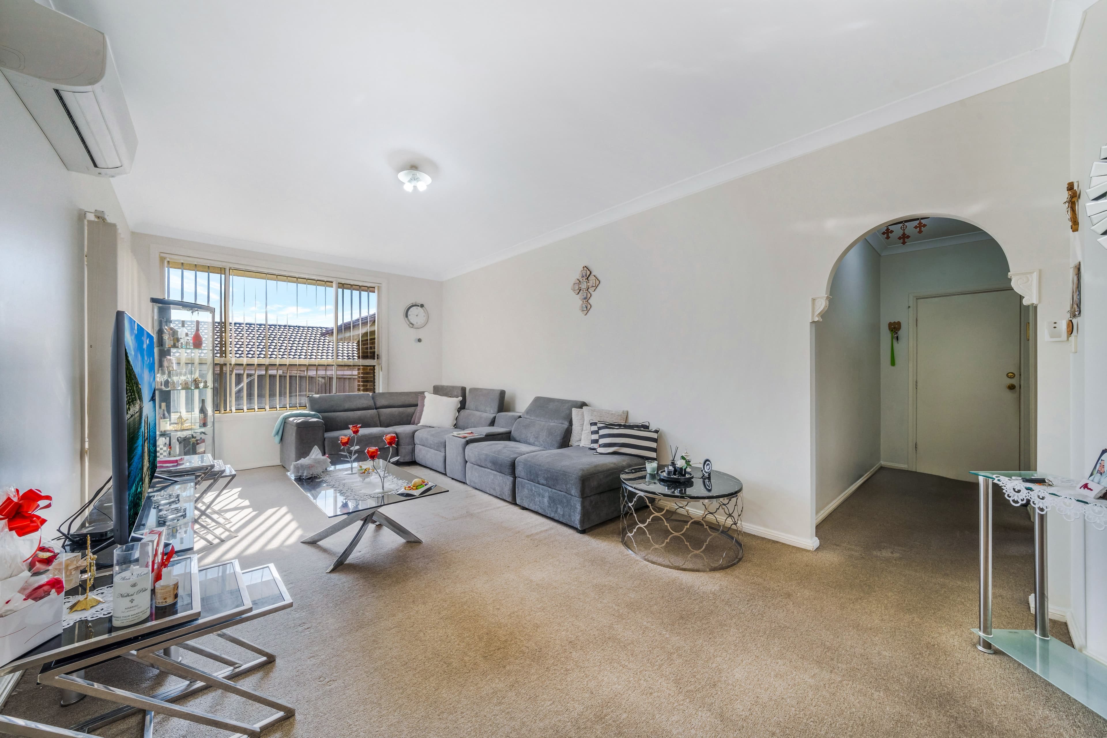 15 Hobler Avenue, West Hoxton, NSW 2171, West Hoxton - Thumbnail 4