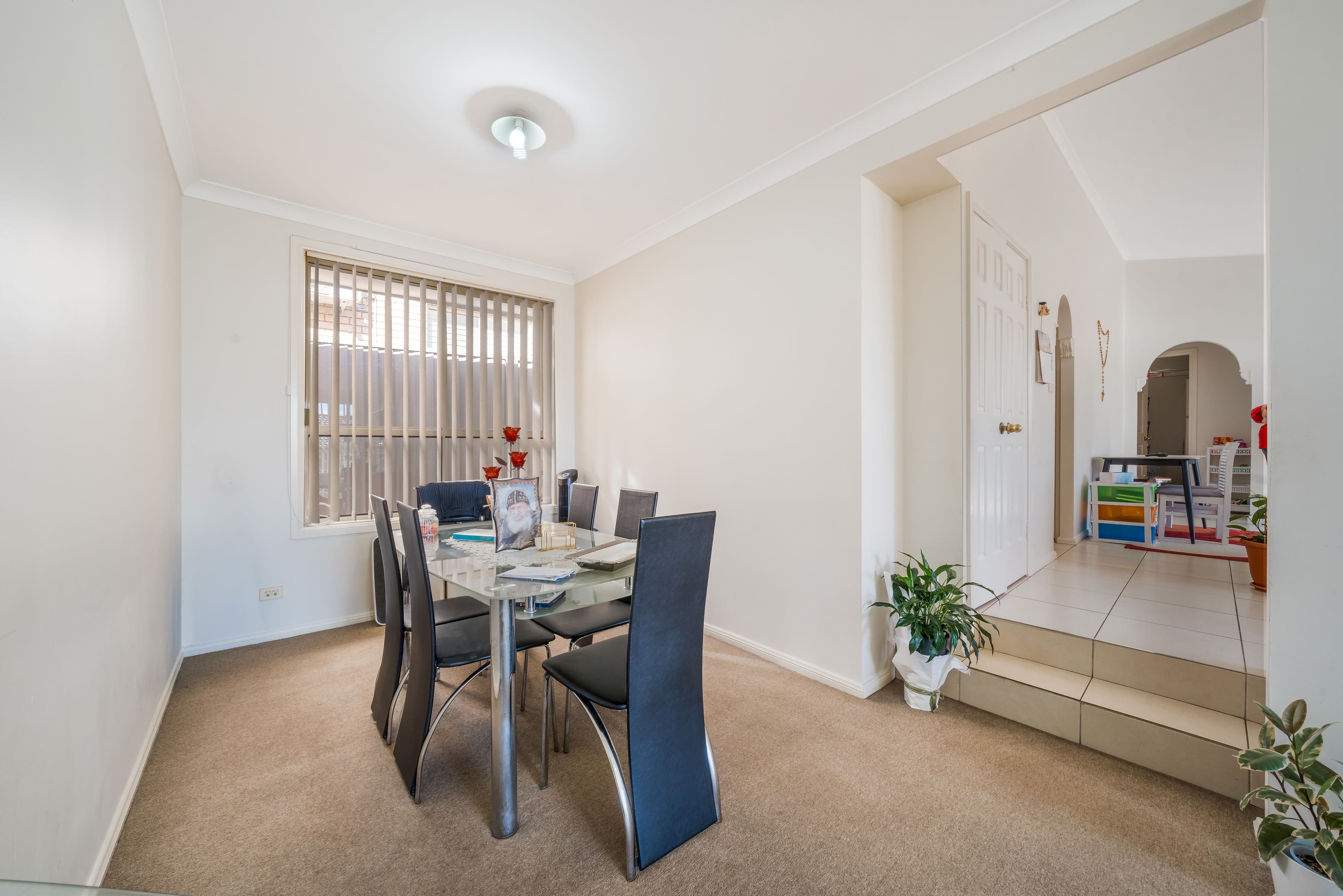 15 Hobler Avenue, West Hoxton, NSW 2171, West Hoxton - Thumbnail 7