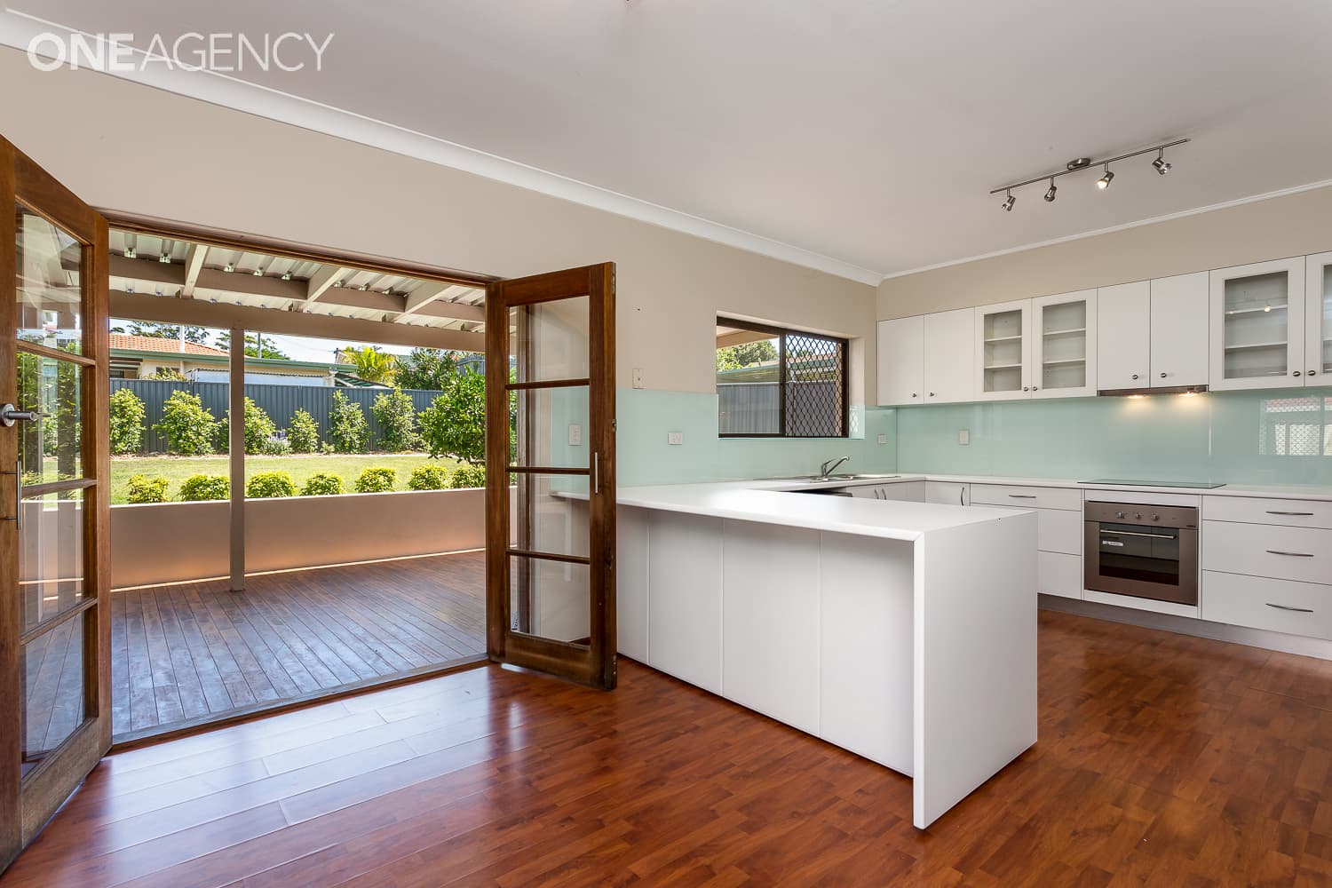 145 Anzac Avenue, Redcliffe, Redcliffe - Thumbnail 4