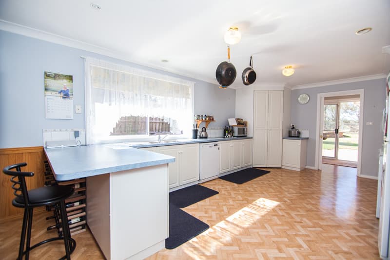 18 Glover Avenue, Blackstone Heights, Blackstone Heights - Thumbnail 2