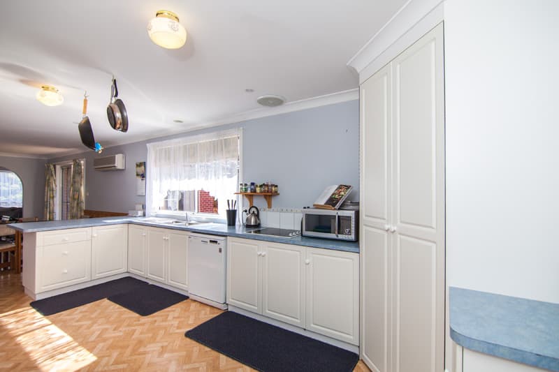 18 Glover Avenue, Blackstone Heights, Blackstone Heights - Thumbnail 3