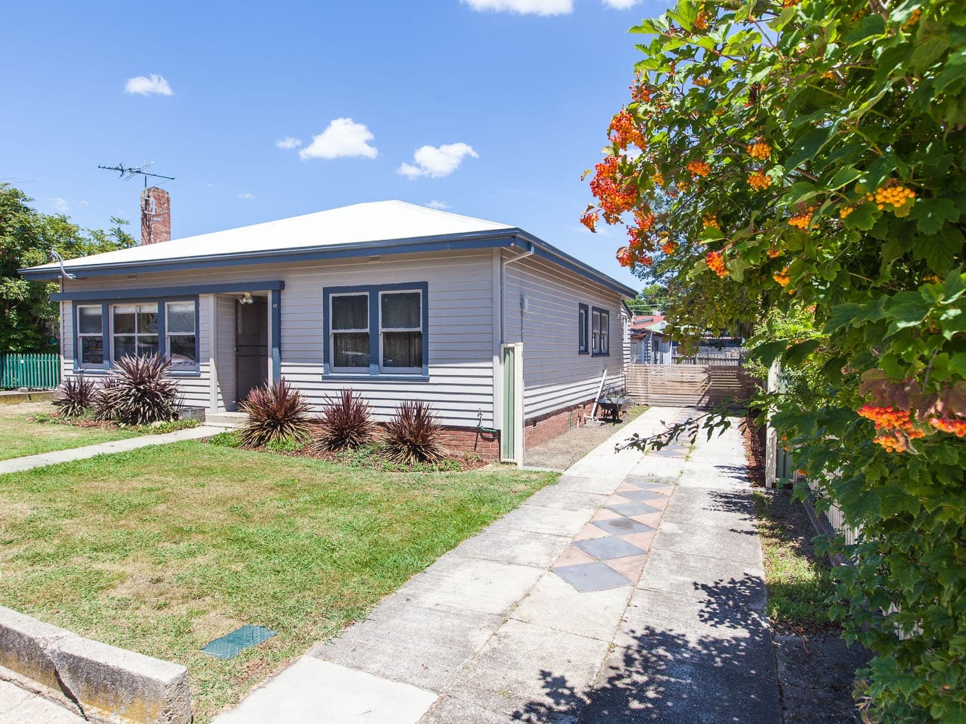 13 Rowan Avenue, Newstead, Newstead - Thumbnail 2