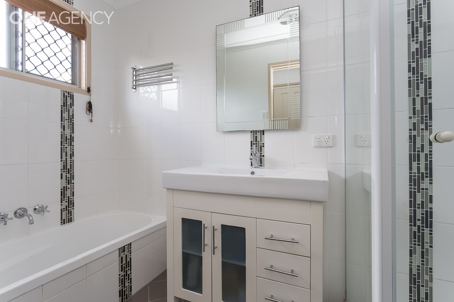 8 Lucinda Street, Clontarf, Clontarf - Thumbnail 8