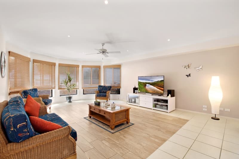 6 Woodbine Close, Lisarow, Lisarow - Thumbnail 3