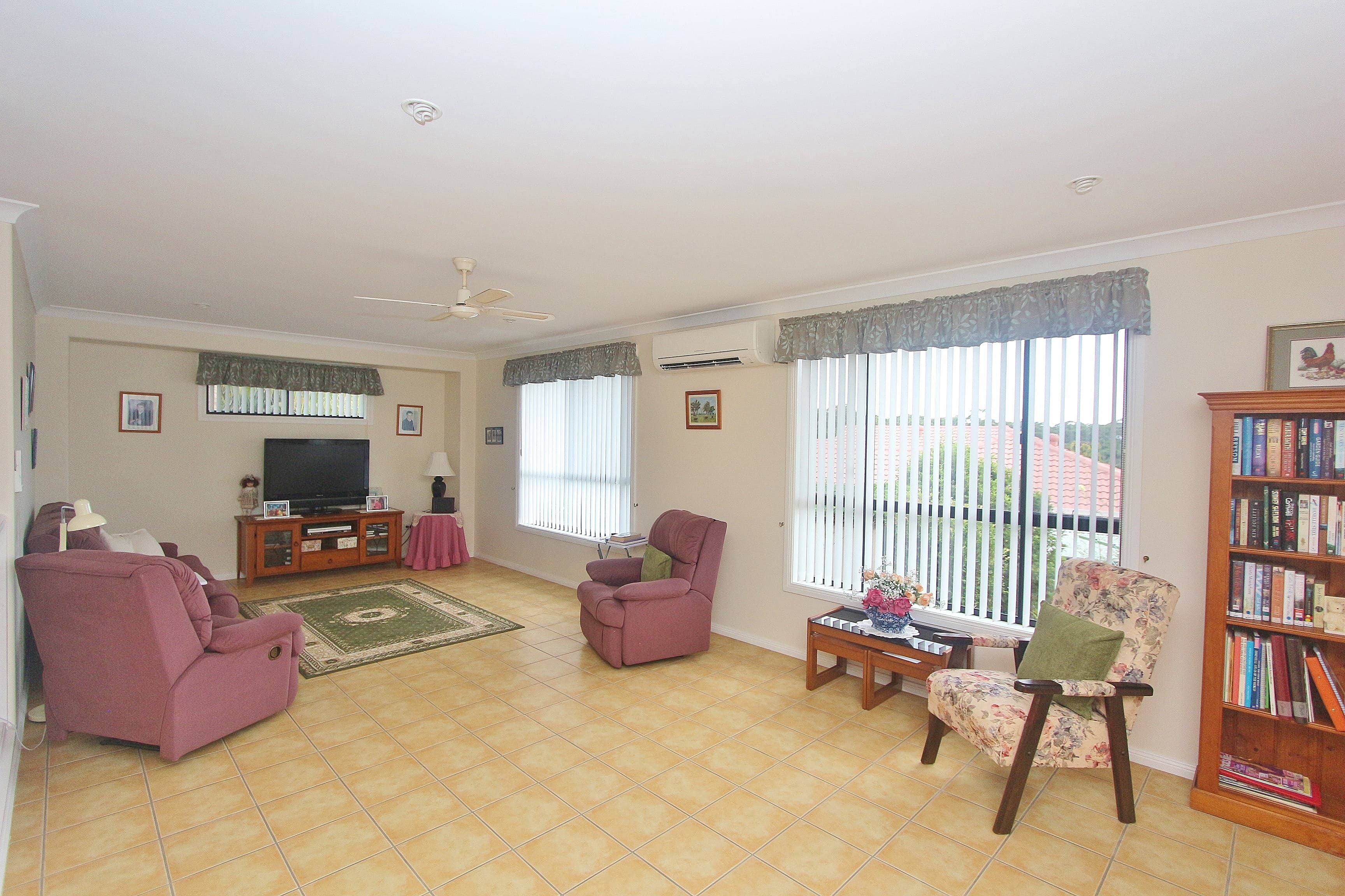 8 Reliance Crescent, Laurieton, Laurieton - Thumbnail 4