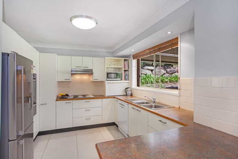 8 Crestview Place, Lisarow, Lisarow - Thumbnail 3