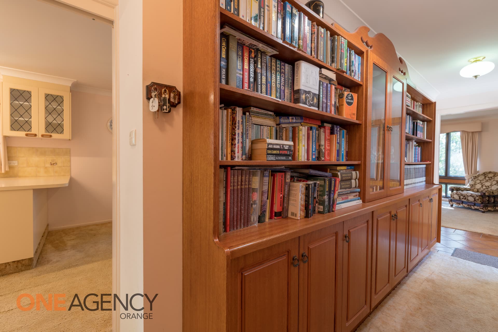 3 Tudor Place, Orange, Orange - Thumbnail 8