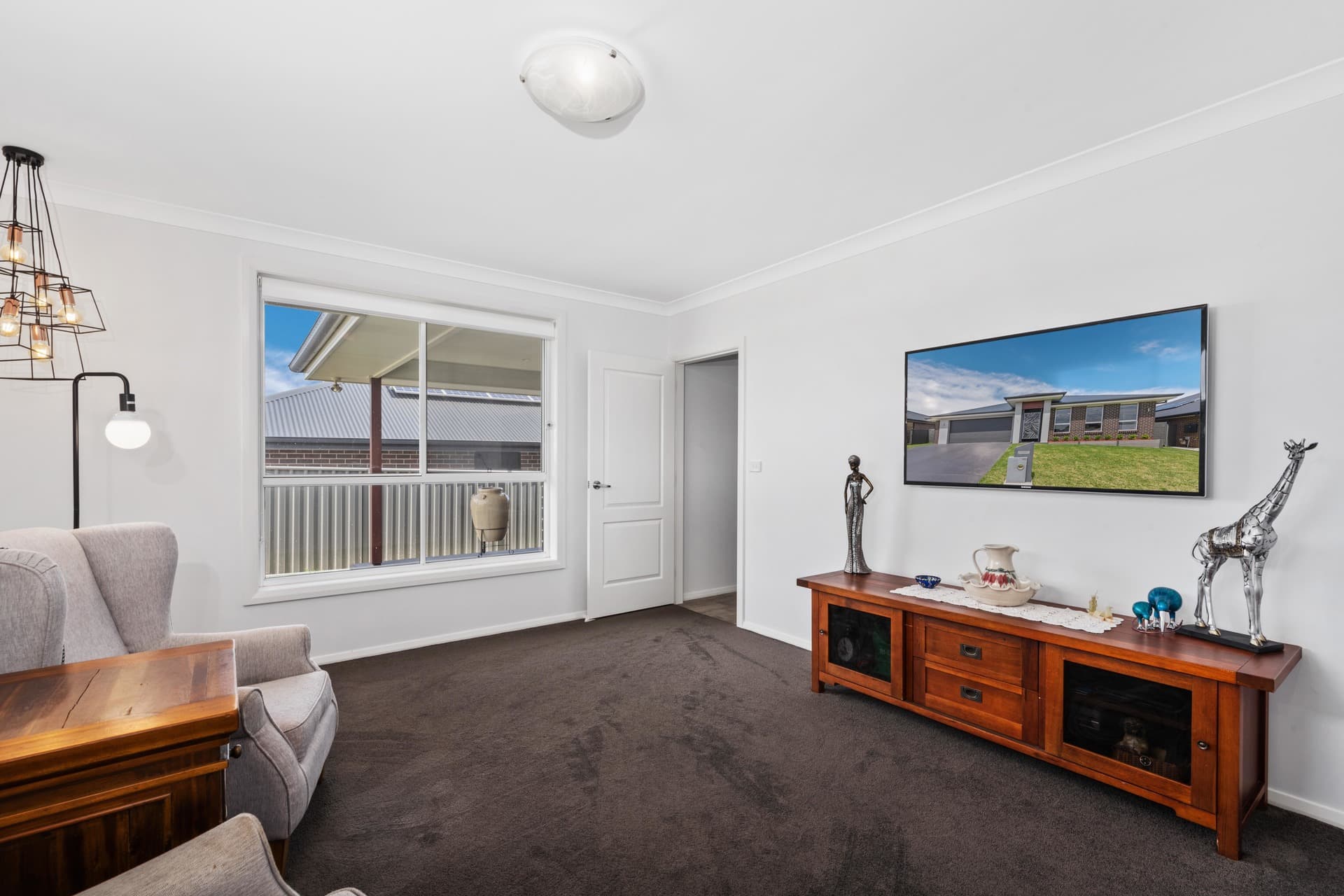 36 Newport Street, Orange, Orange - Thumbnail 2