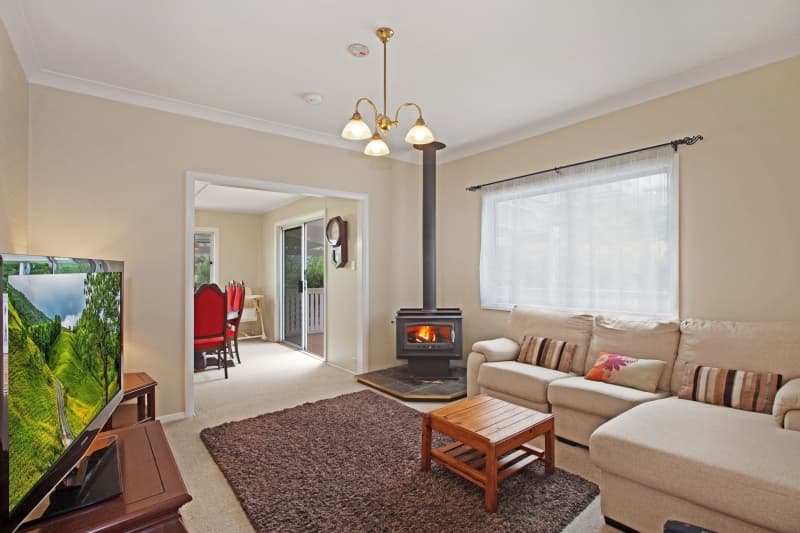 231 George Downes Drive, Central Mangrove, Central Mangrove - Thumbnail 2