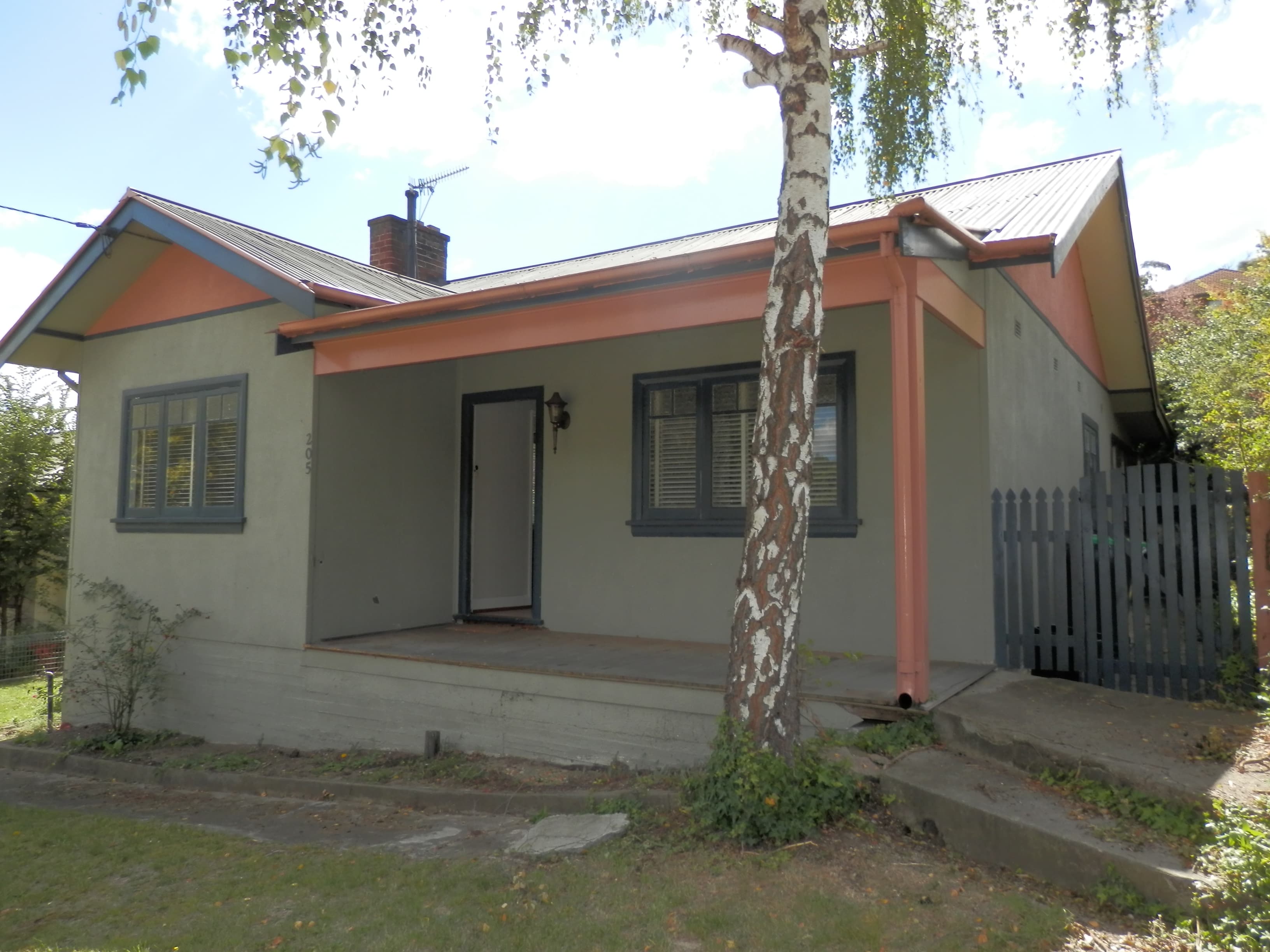 205 Sharp Street, Cooma, Cooma - Thumbnail 3