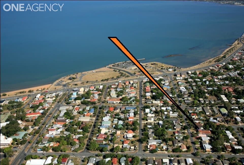 35 Thomas Street, Clontarf, Clontarf - Thumbnail 2