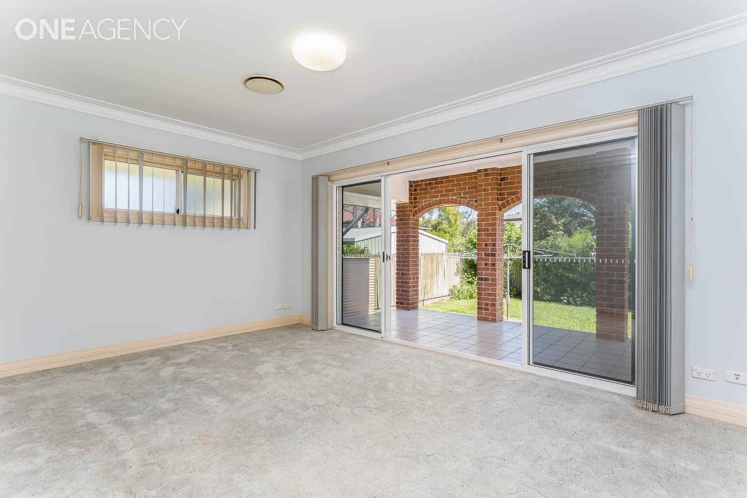 35 Thomas Street, Clontarf, Clontarf - Thumbnail 8