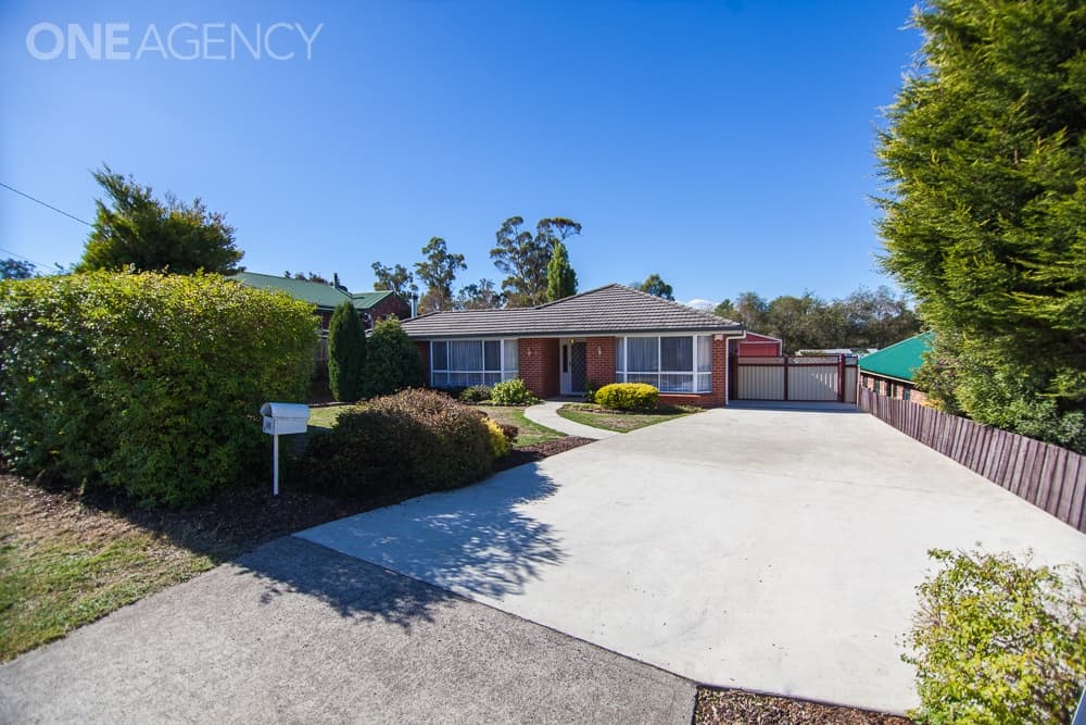 18 Glover Av, Blackstone Heights, Smithfield - Thumbnail 2