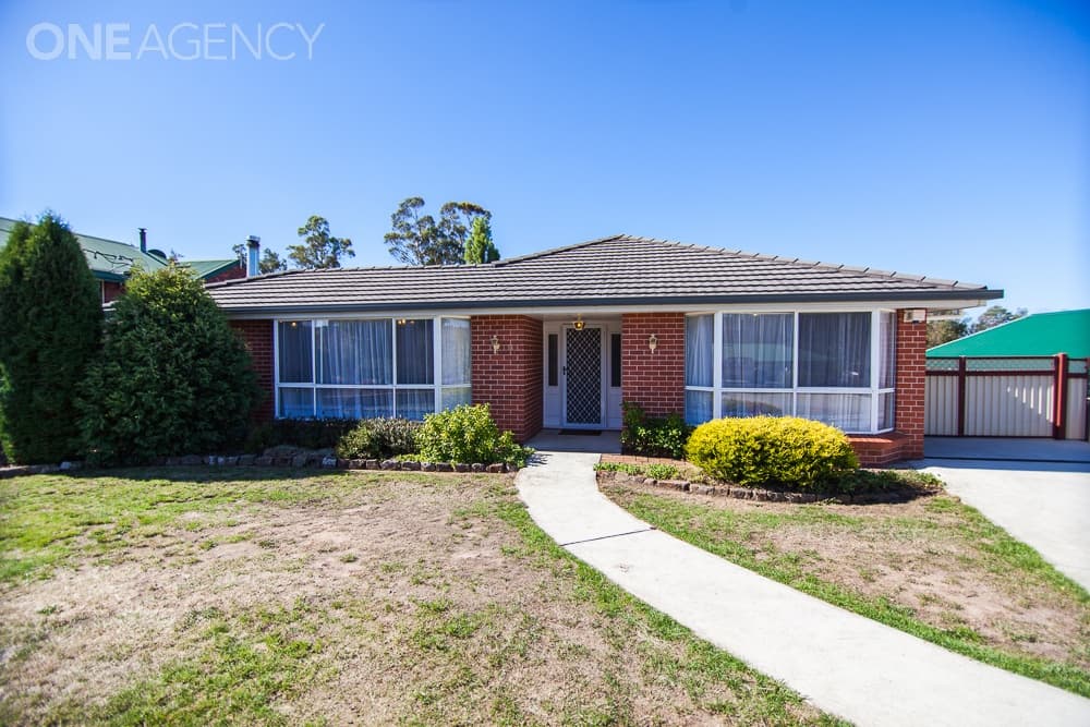 18 Glover Av, Blackstone Heights, Smithfield - Thumbnail 4