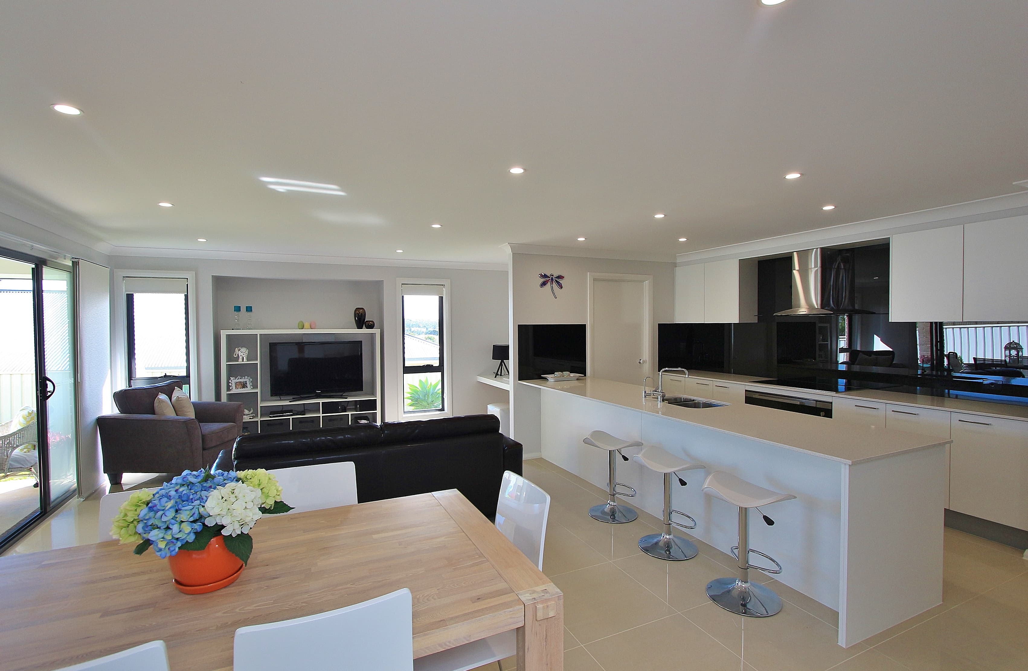 6 St Lucia Place, Bonny Hills, Bonny Hills - Thumbnail 4