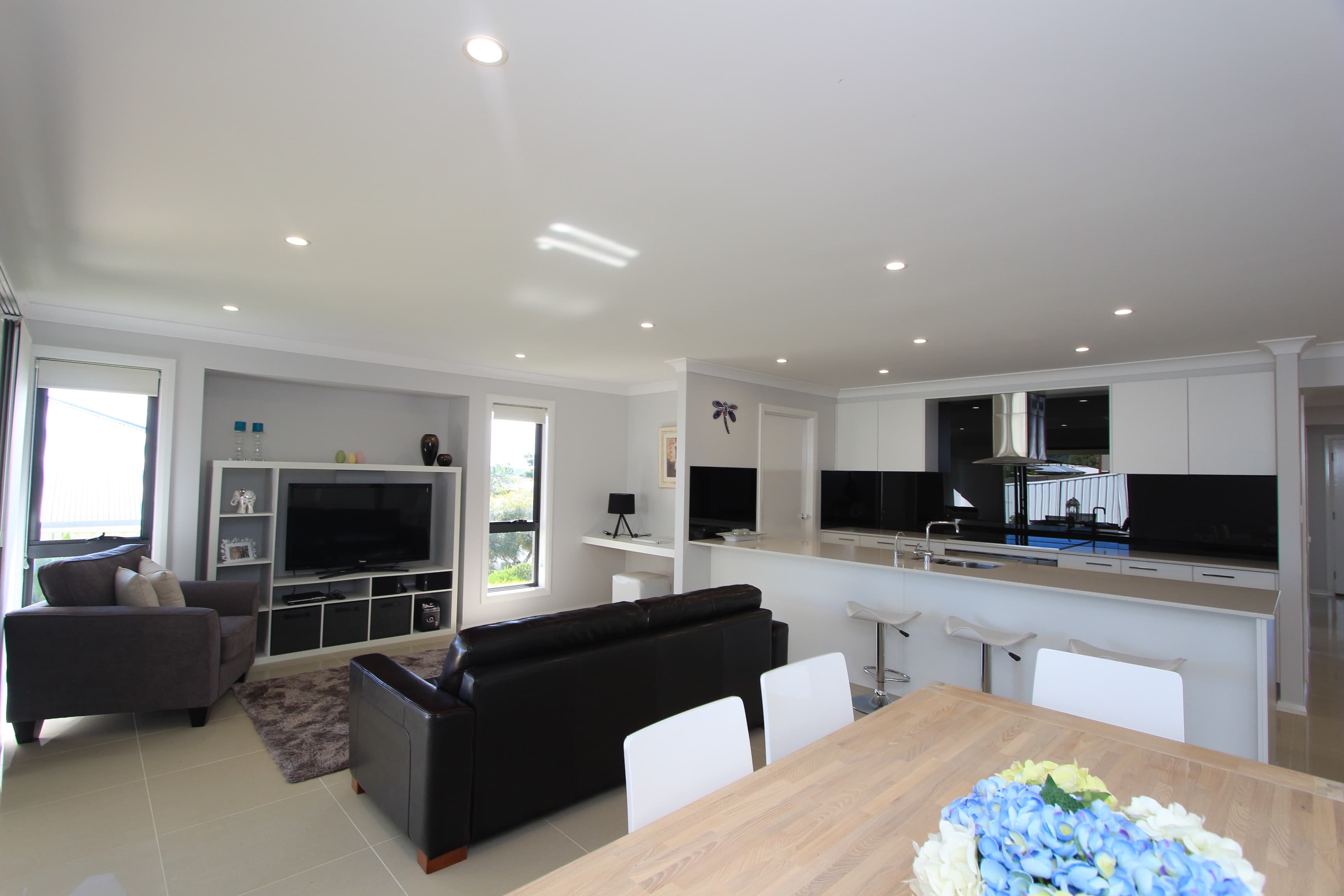 6 St Lucia Place, Bonny Hills, Bonny Hills - Thumbnail 3
