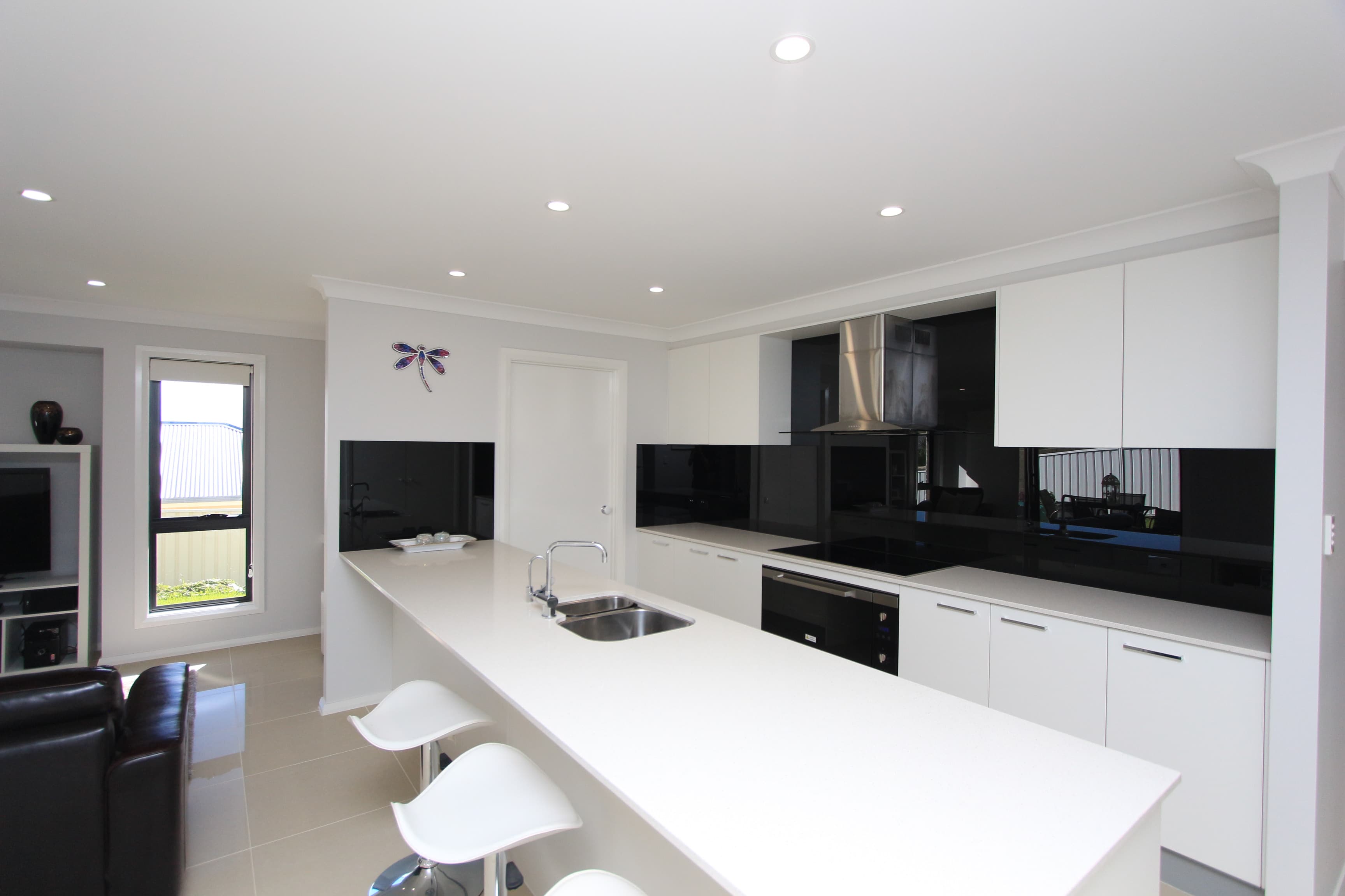 6 St Lucia Place, Bonny Hills, Bonny Hills - Thumbnail 2