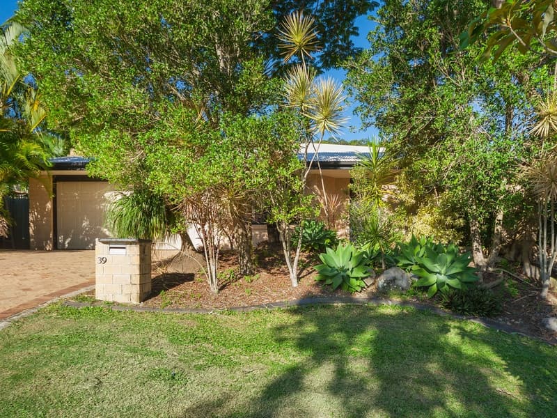 39 Avalon Street, Coolum Beach, Coolum Beach - Image 1