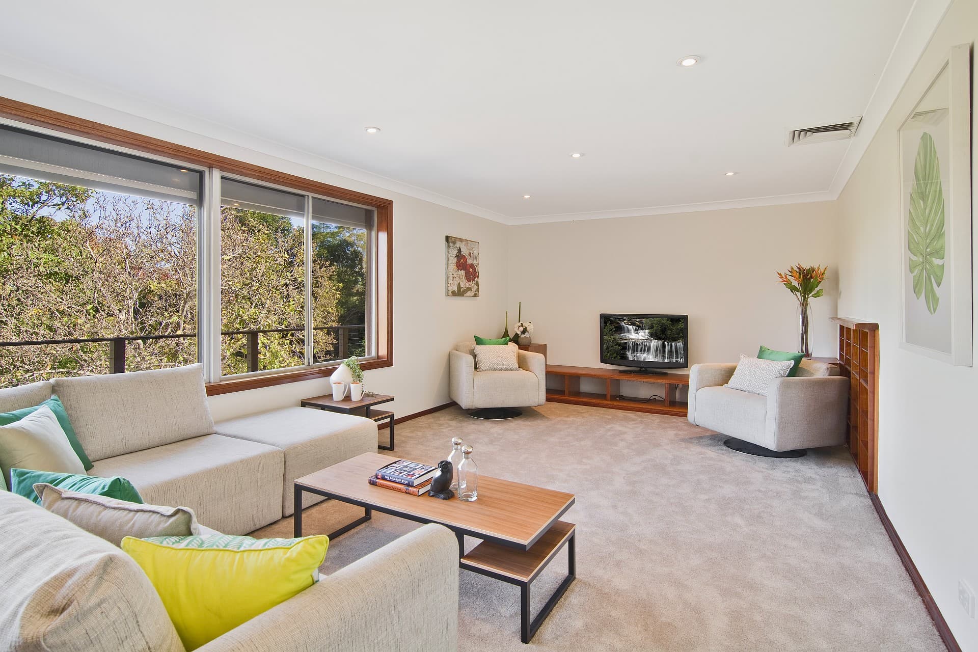 2 Hillside Place, West Pennant Hills, West Pennant Hills - Thumbnail 2