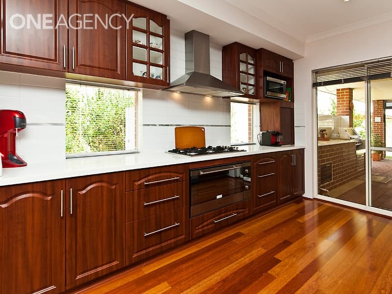 8 Emmet Parkway, Canning Vale, Canning Vale - Thumbnail 8