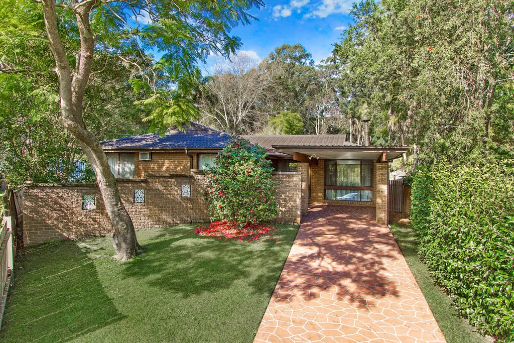 8 Windara Close, Niagara Park, Niagara Park - Image 1