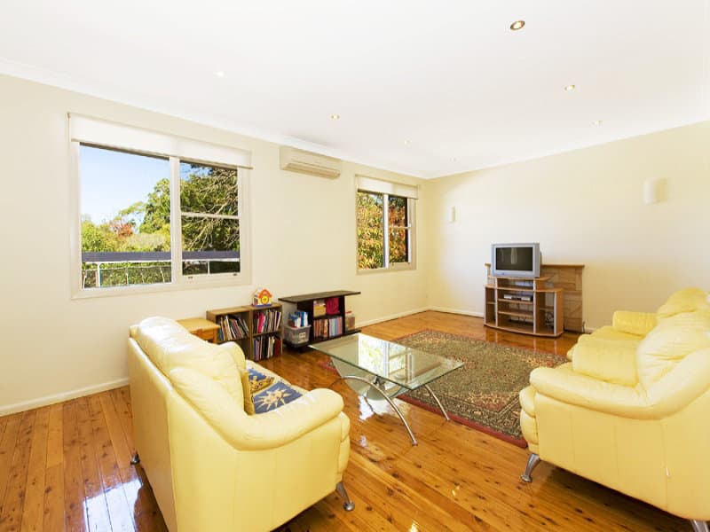 9 Shamrock Avenue, Killarney Heights, Killarney Heights - Image 1