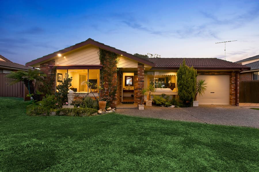 14 Darwin Place, Barden Ridge, Barden Ridge - Image 1