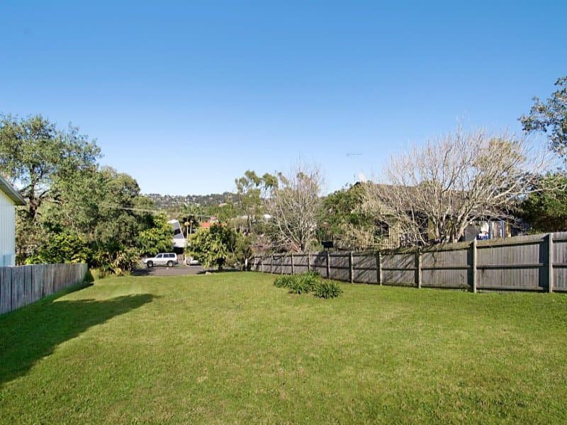 27 Lumeah Avenue, Wamberal, Wamberal - Thumbnail 2