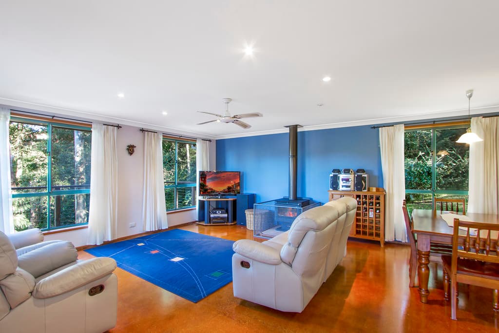 14 Railway Crescent, Lisarow, Lisarow - Thumbnail 2