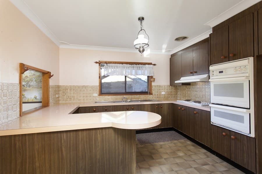 7 Cranbrook Place, Illawong, Illawong - Thumbnail 3