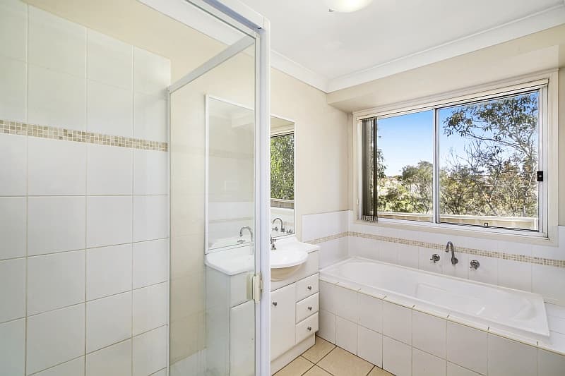 111 Blueridge Drive, Blue Haven, Blue Haven - Thumbnail 6