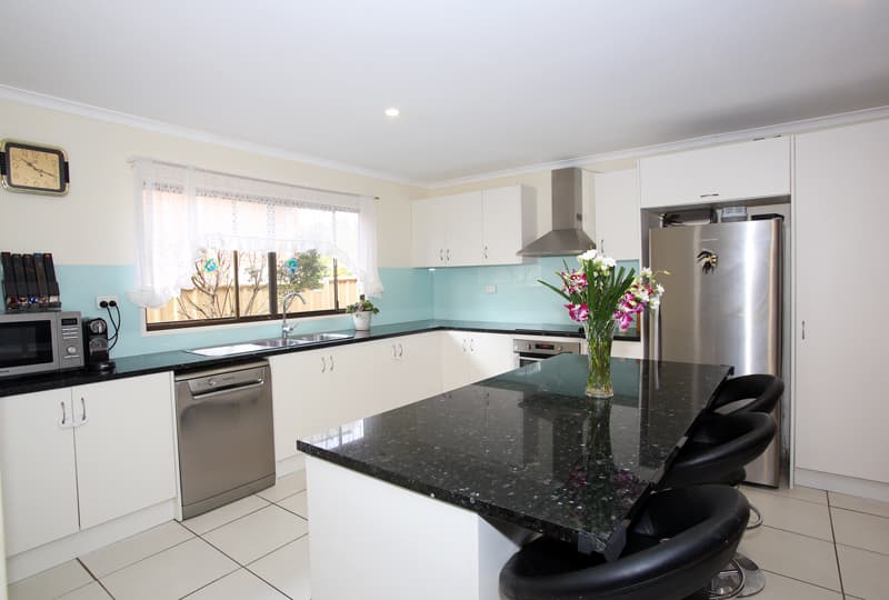 81 Diamond Head Drive, Sandy Beach, Sandy Beach - Thumbnail 3