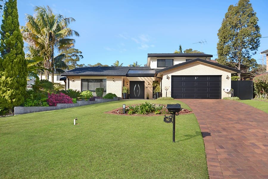 10 Balemo Place, Bangor, Bangor - Image 1