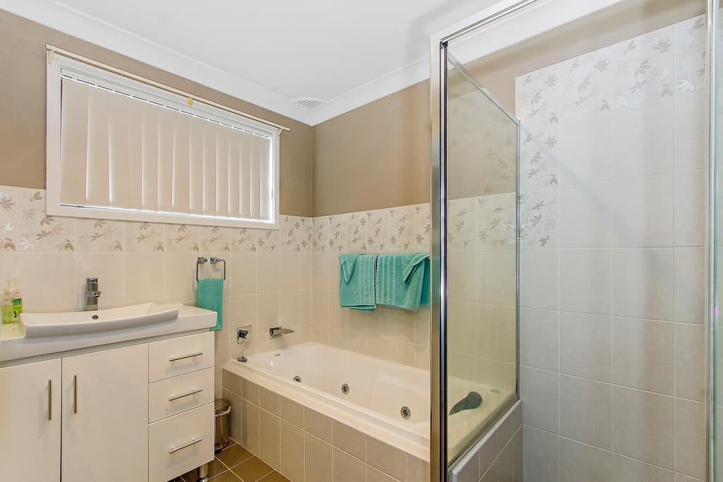 6 Crestwood Avenue, Niagara Park, Niagara Park - Thumbnail 6