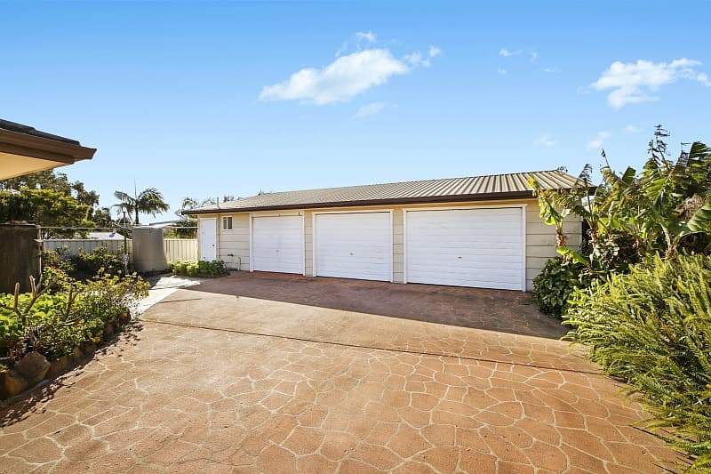 48 Ocean Parade, Noraville, Noraville - Thumbnail 2