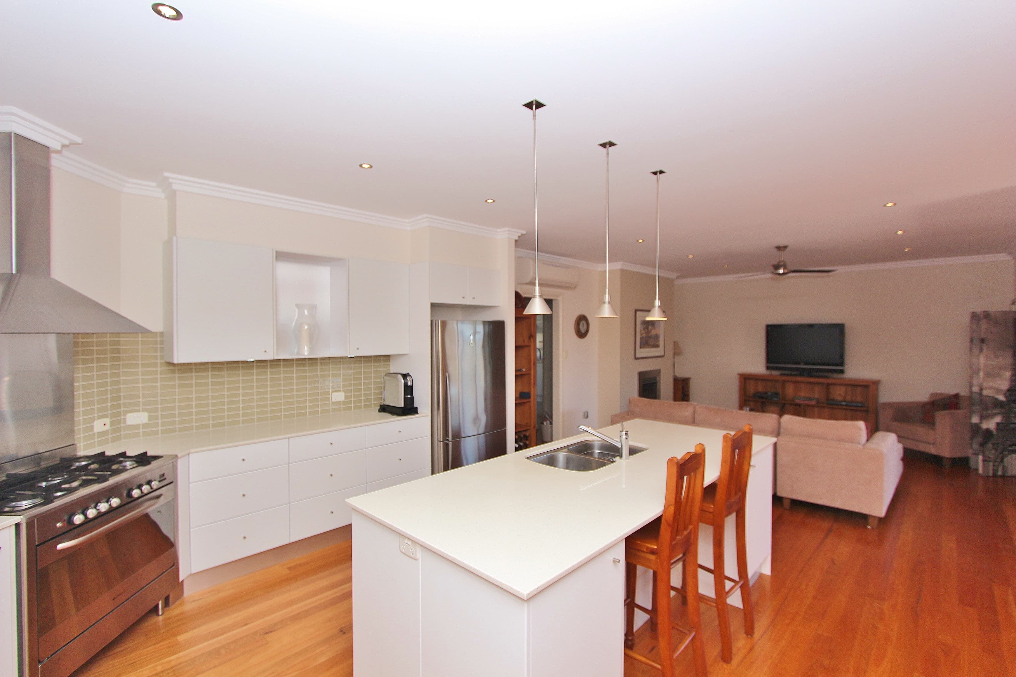 41 Admirals  Circle, Laurieton, Laurieton - Thumbnail 2