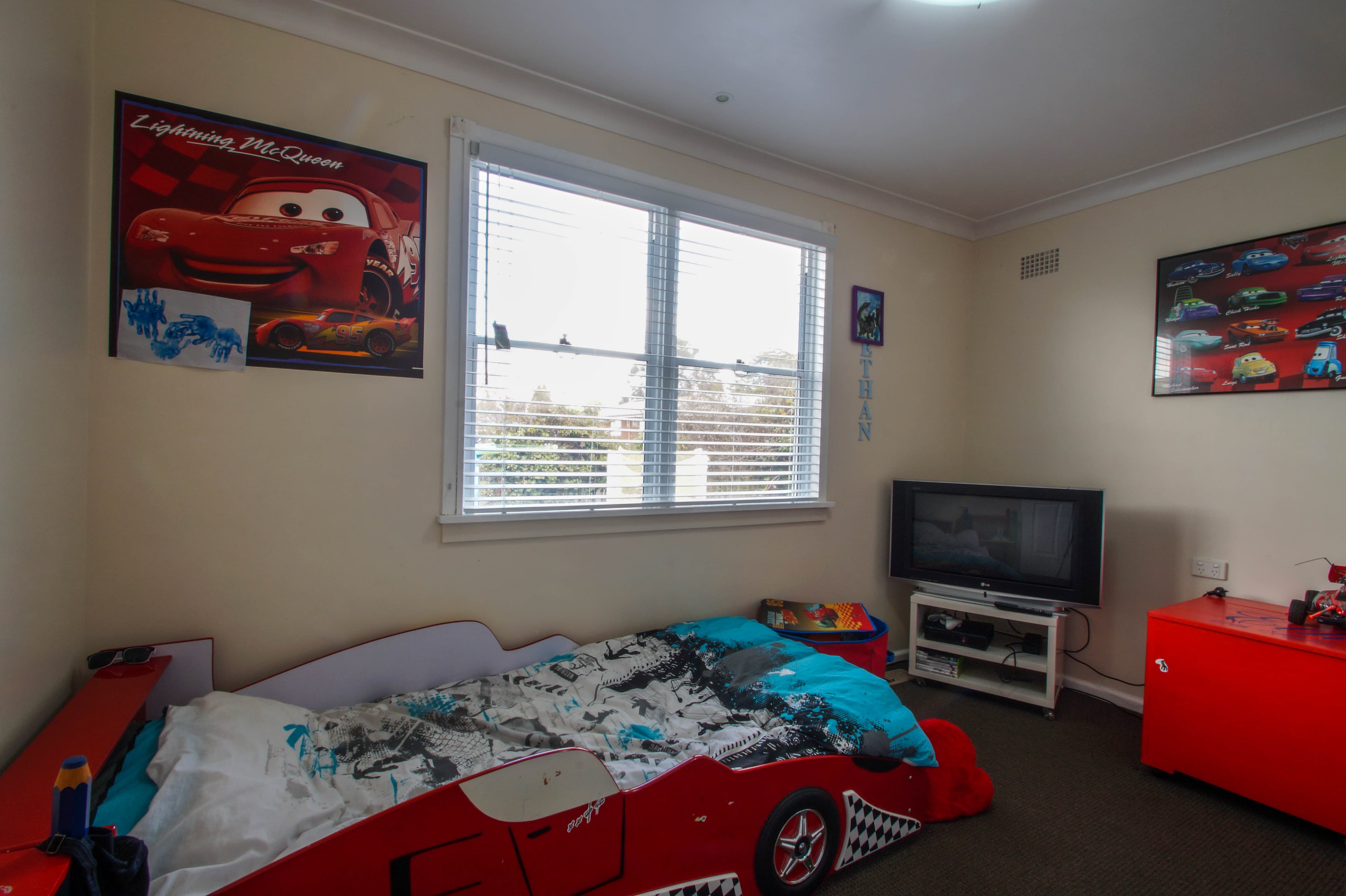33 Lawson Crescent, Orange, Orange - Thumbnail 6