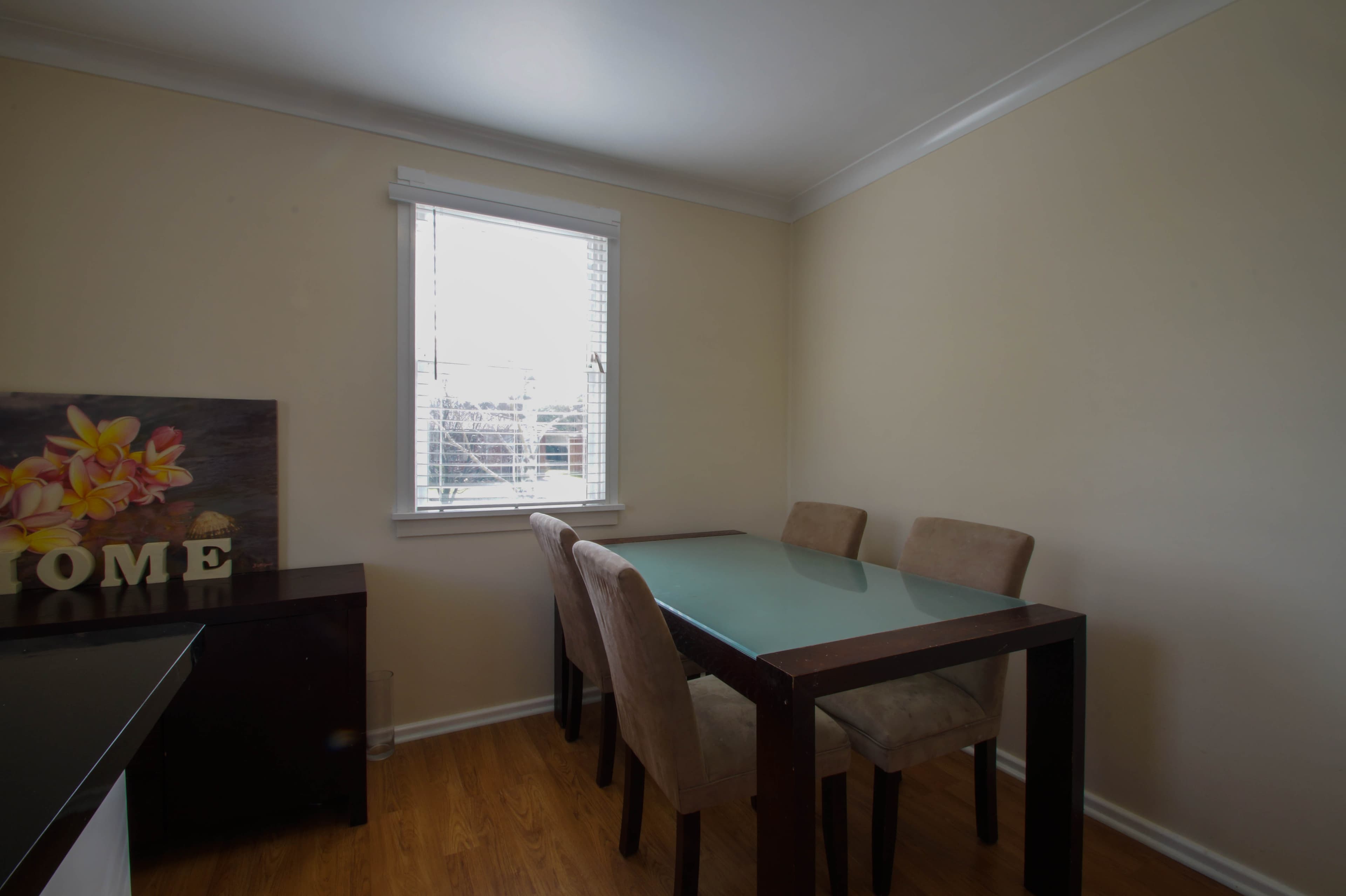 33 Lawson Crescent, Orange, Orange - Thumbnail 3