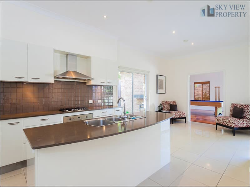 14 Brae Place, Castle Hill, Castle Hill - Thumbnail 2