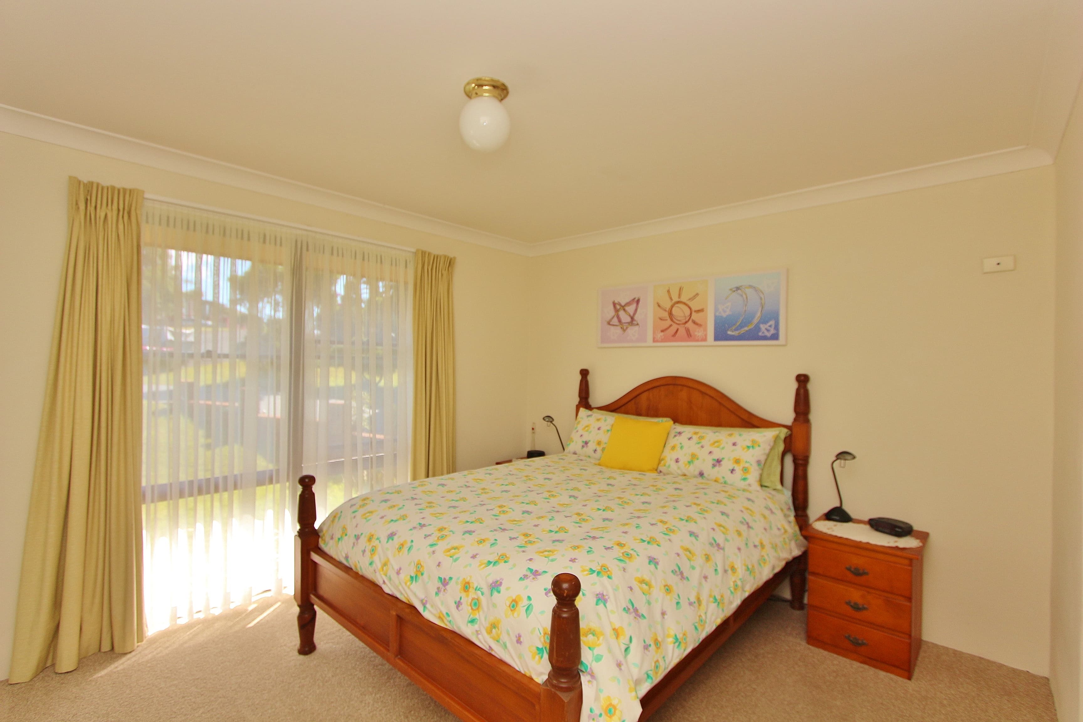 12 Bergalia Crescent, Camden Head, Camden Head - Thumbnail 8