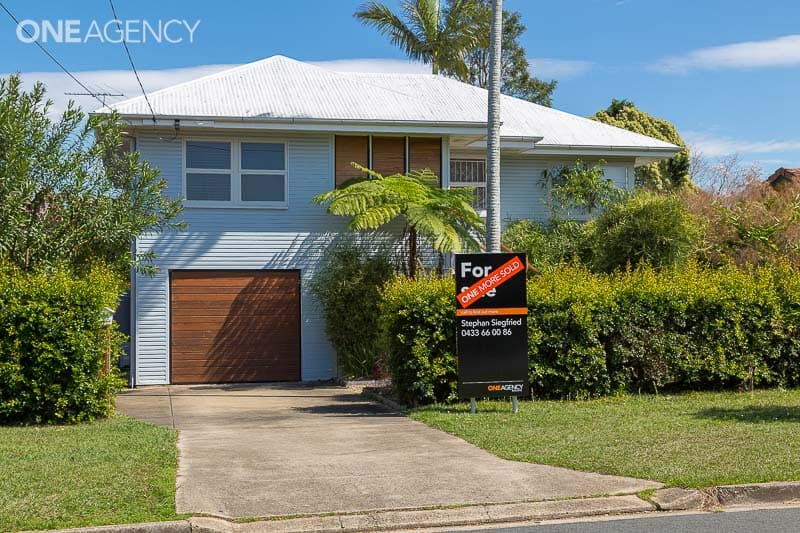 24 Watson Street, Clontarf, Clontarf - Image 1