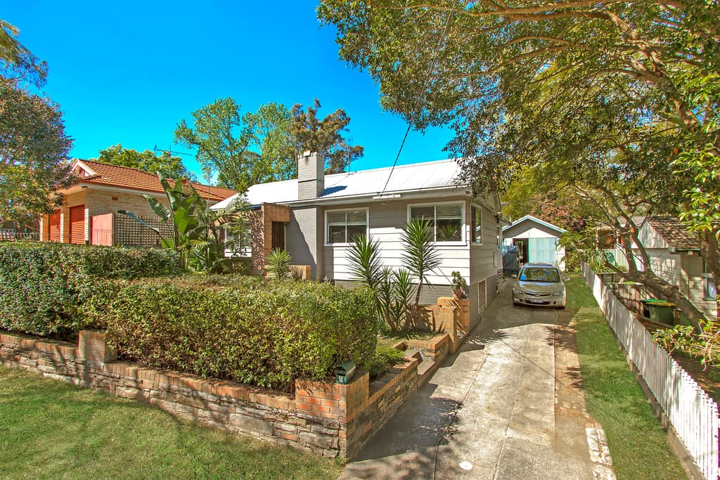 6 Cristina Avenue, Niagara Park, Niagara Park - Thumbnail 2